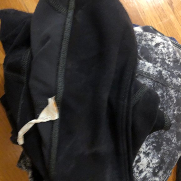 5 pairs of Lucy Perfect Core Capri’s - Picture 6 of 9